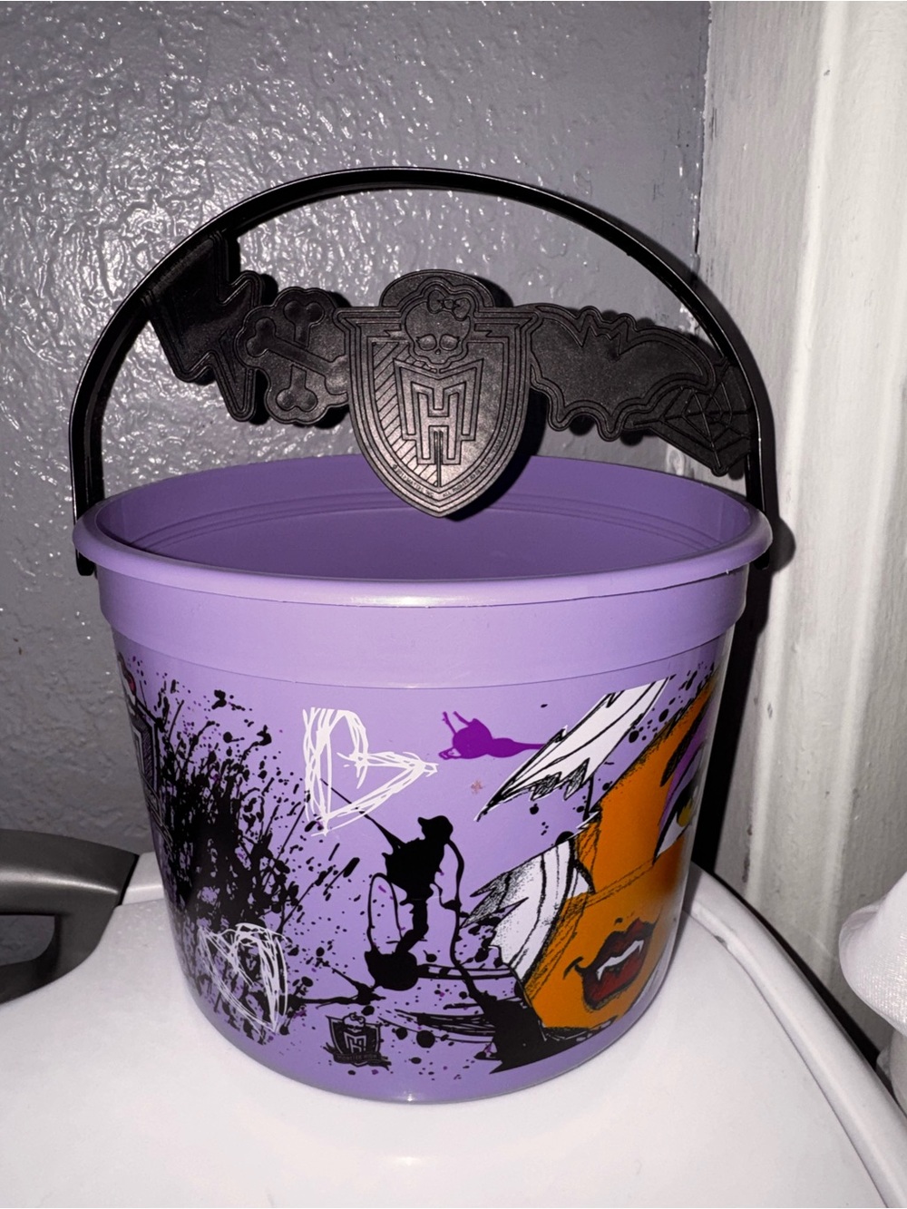 Monster High Purple McDonald’s Bucket with Black Handle 2013